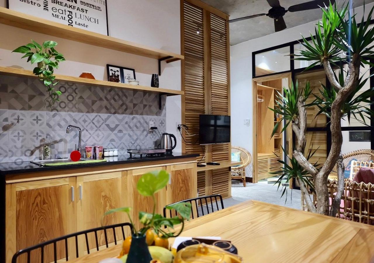 6 Bedroom House - Best Location - 5Mins My Khe Beach Da Nang Exterior photo